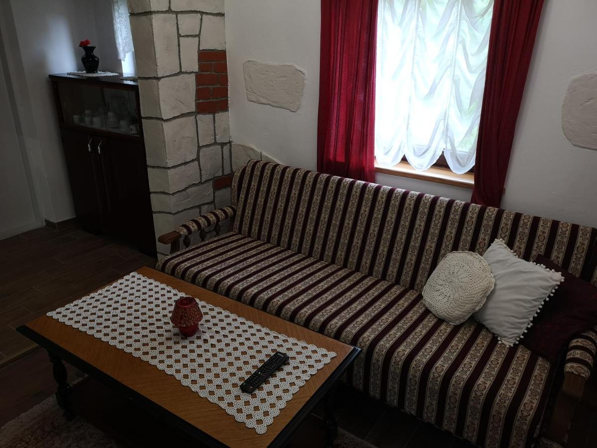 Villa Mirela Maretic Bagian luar foto